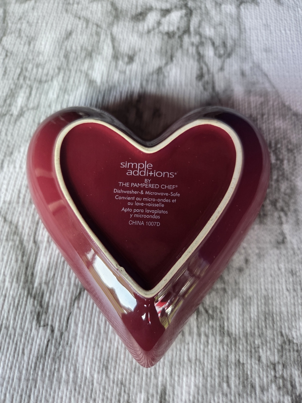 Heart-Shaped Ceramic Serving Bowl Simple Additions In Deep Raspberry Pink - Picture 3 of 3